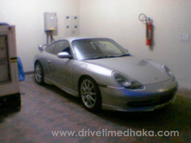 996 - a very early photo in original stock form